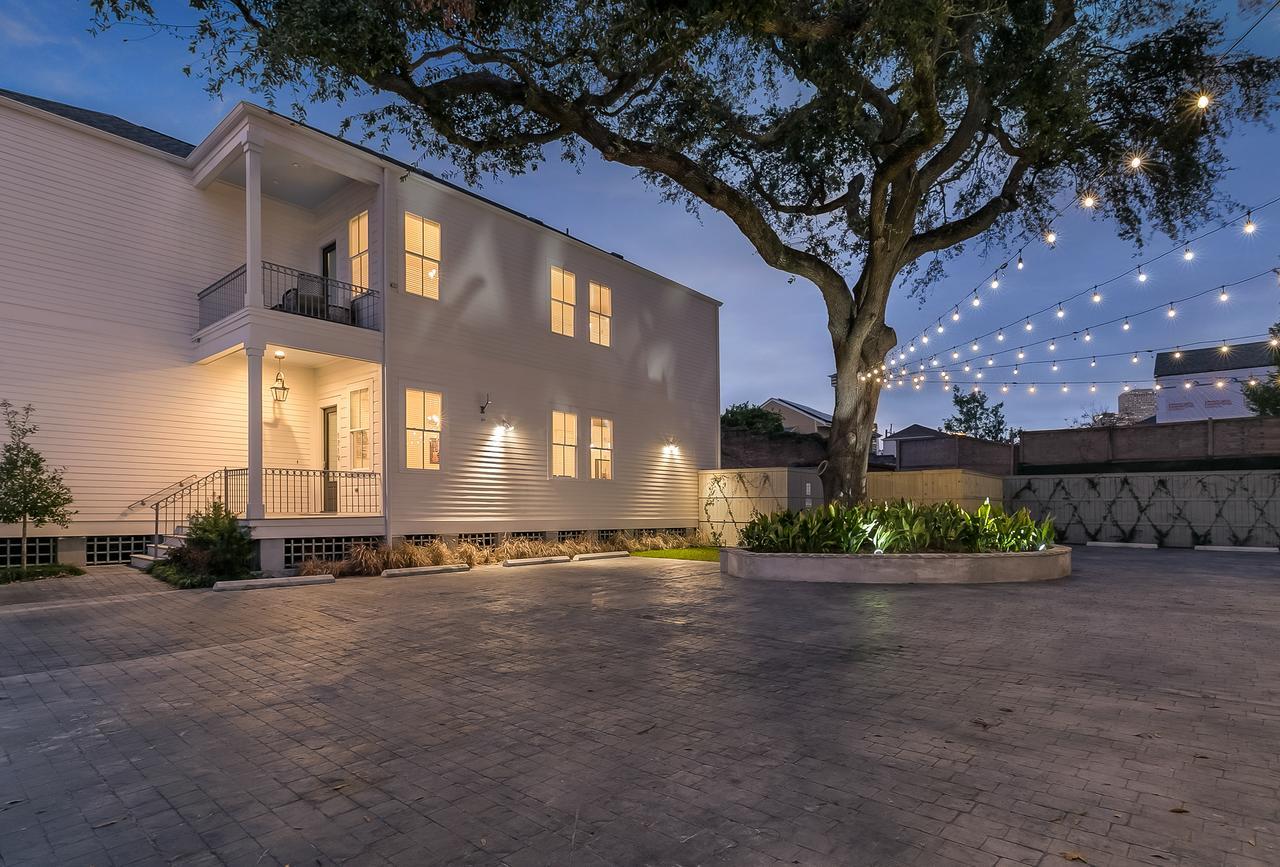 Apartamento Modern 2Br On Carondelet By Hosteeva Nueva Orleans Exterior foto